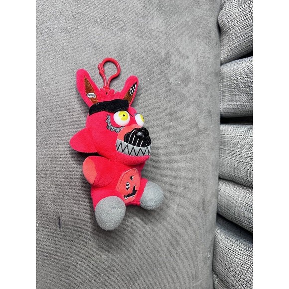 Five Nights At Freddys FOXY Backpack Clip Plush Toy 2017 6” FNAF - Picture 3 of 4